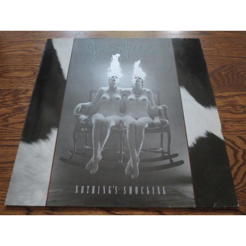 Jane’s Addiction – Nothing’s Shocking