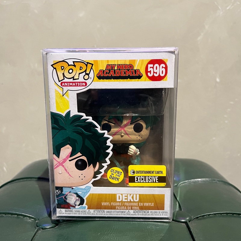 Pop Animation – Deku My Hero Academia 910 (Glow In The Dark Exclusive)